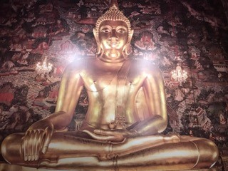 仏像タイ